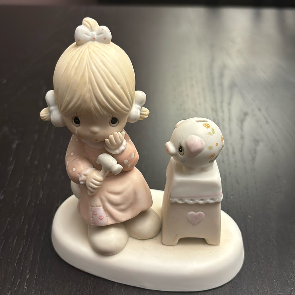 🍁3 for $15🍁 Vintage Precious Moments statue